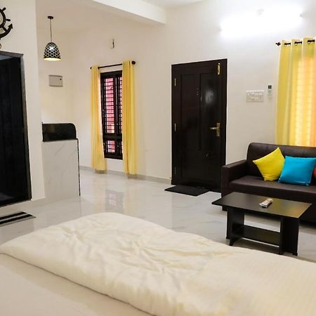 Castle Home Stays Udupi Buitenkant foto
